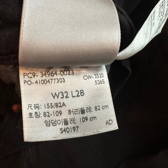 Levis Premium Wedgie Straight Jeans Womens Black Denim Button Fly Size 32x28 - Picture 8 of 9